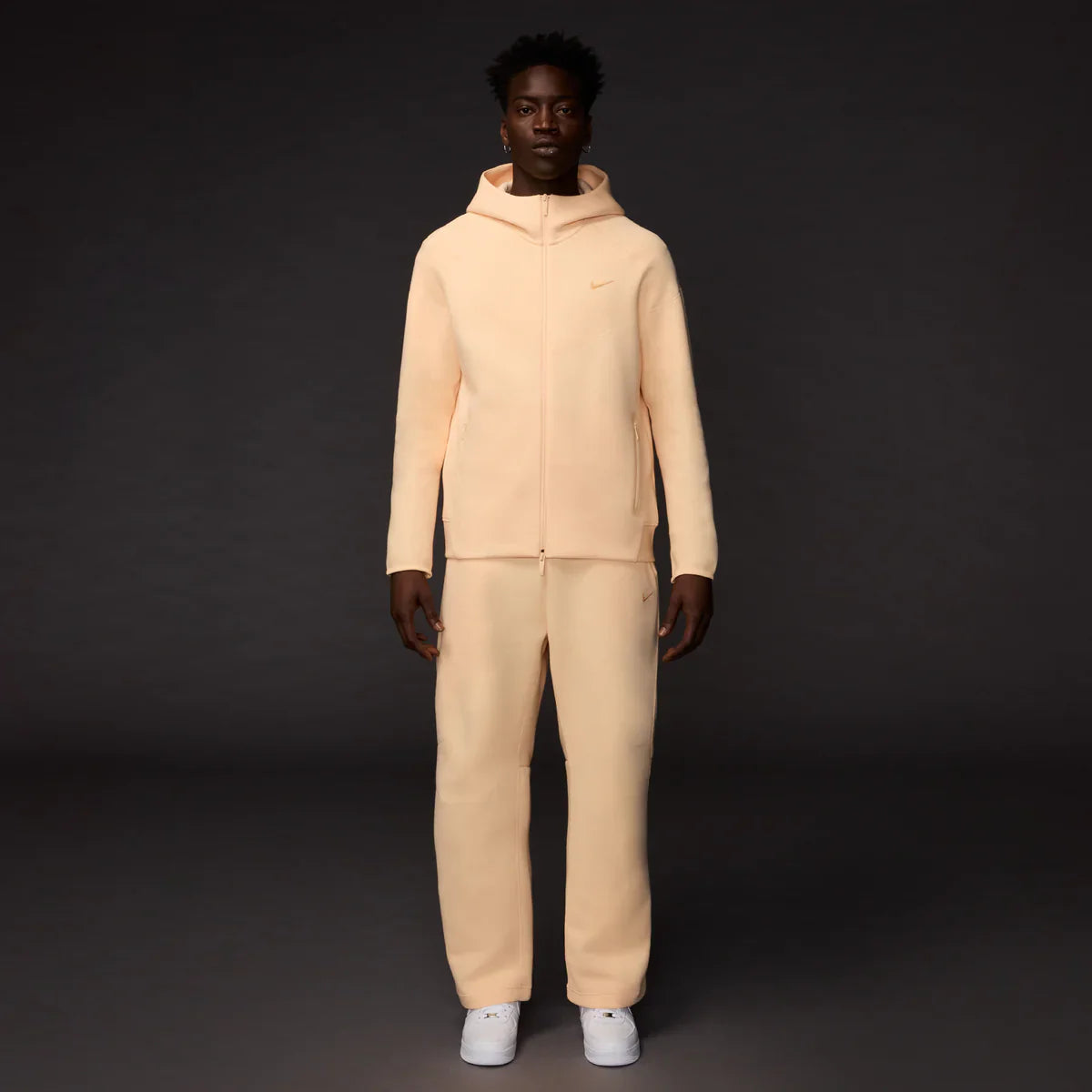 Viral Tracksuit